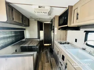 2022 Gulf Stream Kingsport Ultra Lite 248BH RV Photo 2