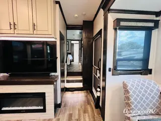 2020 Redwood Redwood 4001LK RV Photo 3