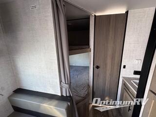 2022 Gulf Stream Kingsport Ultra Lite 248BH RV Photo 4