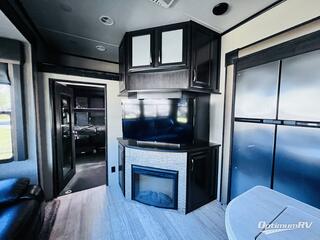 2018 Grand Design Momentum M-Class 350M RV Photo 2