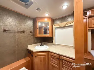 2014 Tiffin Allegro 36LA RV Photo 4