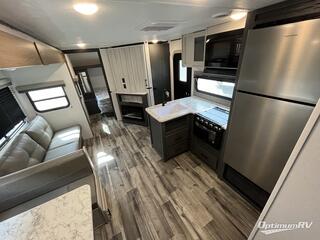 2025 Dutchmen Aspen Trail LE 29TB RV Photo 2