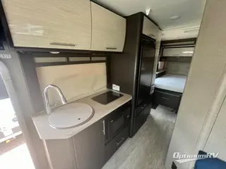 2017 Thor Compass 23TR RV Photo 4