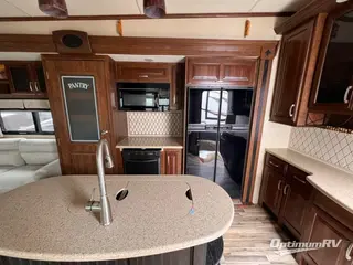 2014 Grand Design Solitude 305RE RV Photo 2