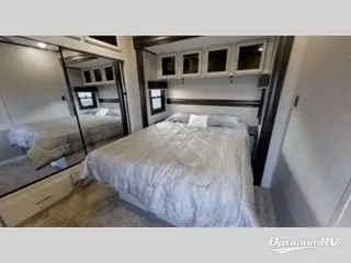 2020 Jayco Jay Flight Bungalow 40FKDS RV Photo 4