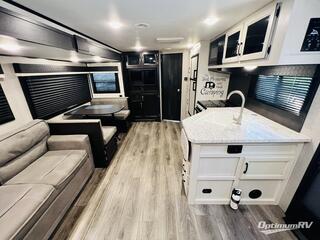 2021 Jayco Jay Feather 27RL RV Photo 2