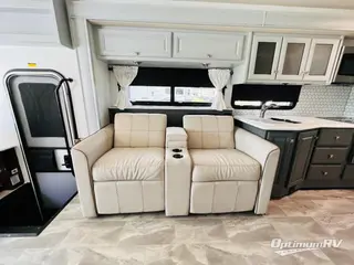 2021 Fleetwood Flair 35R RV Photo 2