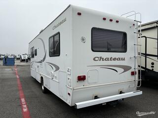 2002 Four Winds Chateau M-28A E45 RV Photo 2