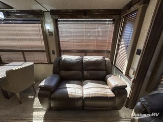 2015 Keystone alpine 3556RL RV Photo 4