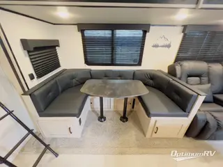 2023 Coachmen Apex Ultra-Lite 290BHS RV Photo 4