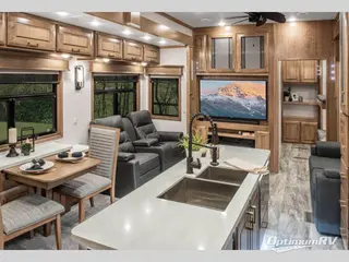 2021 DRV Luxury Suites Mobile Suites 43 Manhattan RV Photo 2