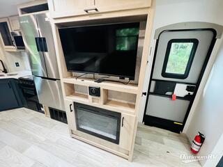 2023 Winnebago Towables Voyage 2831RB RV Photo 3