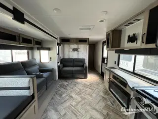 2023 Palomino Puma 30RKQS RV Photo 2