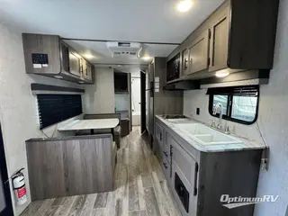 2022 Gulf Stream Ameri-Lite Ultra Lite 248BH RV Photo 4