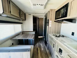 2022 Gulf Stream Kingsport Ultra Lite 248BH RV Photo 2