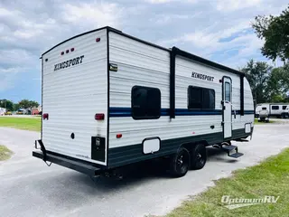 2022 Gulf Stream Kingsport Ultra Lite 268BH RV Photo 3