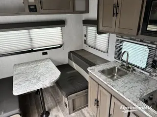 2021 Gulf Stream Ameri-Lite Super Lite 19RD RV Photo 4