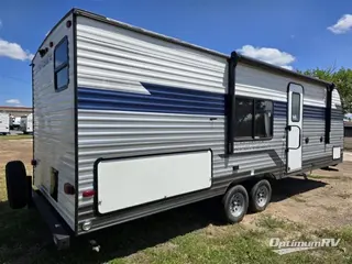 2022 Prime Time Avenger 26BK RV Photo 2