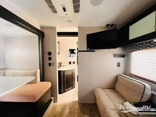 2019 Venture Sonic SN231VRK RV Photo 4