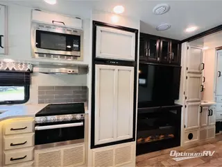 2021 Entegra Odyssey 30Z RV Photo 3