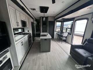 2023 KZ Durango Gold G383RLQ RV Photo 2