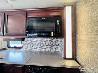 2017 Newmar Canyon Star 3914 RV Photo 3