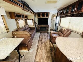 2017 Prime Time Tracer 2940RKS RV Photo 2