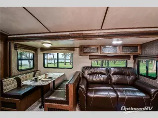 2018 Cruiser Radiance Ultra Lite 30DS RV Photo 2