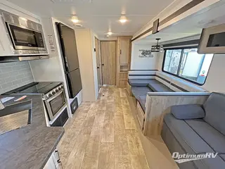 2024 Palomino Puma 32RBFQ RV Photo 2