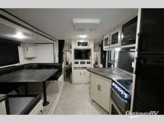 2022 Coachmen Apex Ultra-Lite 245BHS RV Photo 3