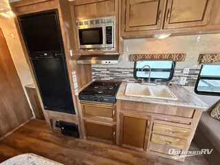 2016 Coachmen Catalina 273BH RV Photo 3