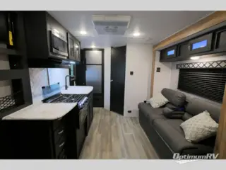 2022 Coachmen Freedom Express Ultra Lite 192RBS RV Photo 2