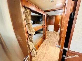 2017 Forest River Georgetown 364TS RV Photo 3