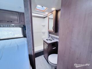 2020 Thor Quantum SE SE22 Ford RV Photo 4