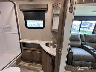 2022 Grand Design Imagine 2800BH RV Photo 4