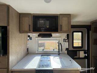 2025 Ember Overland Series 201FBQ RV Photo 4