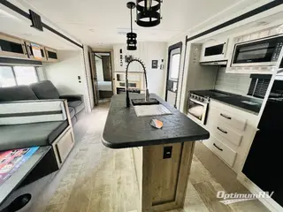 2024 Palomino Puma 32BHFS RV Photo 2