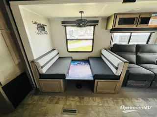 2024 Palomino Puma 32BHQS RV Photo 2