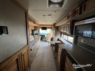 2018 Tiffin Allegro 34PA RV Photo 2