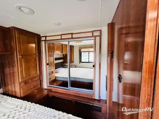 2019 Coachmen Leprechaun 319MB Ford 450 RV Photo 4