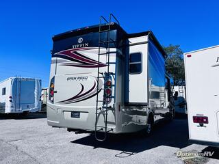 2018 Tiffin Allegro 34PA RV Photo 3