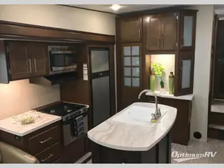 2018 Prime Time Crusader LITE 28RL RV Photo 2