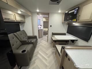 2025 Ember E-Series 24RLD RV Photo 3