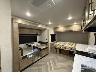 2025 Ember E-Series 18FBE RV Photo 2