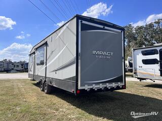 2017 Keystone Impact 29V RV Photo 2