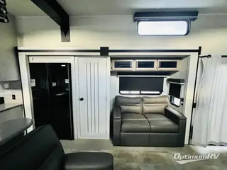 2025 Palomino Puma Destination 403LFT RV Photo 3