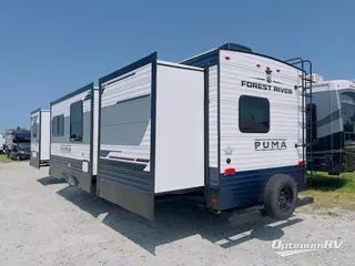 2025 Palomino Puma 32BHFS RV Photo 3