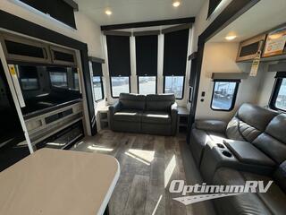 2025 Palomino Puma Destination 402LFT RV Photo 3