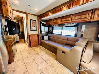 2015 Tiffin Allegro 31 SA RV Photo 2