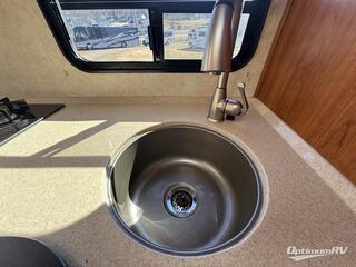 2012 Coachmen Concord 301SS Ford RV Photo 3